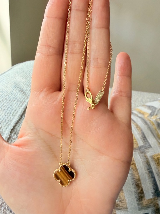 None Jewelry - Alhambra Style Brown Clover Pendant Necklace One Motif